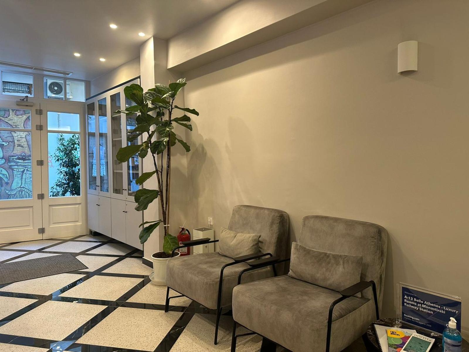 Belle Athenes - Luxury Rooms At Monastiraki Railway Station Ngoại thất bức ảnh