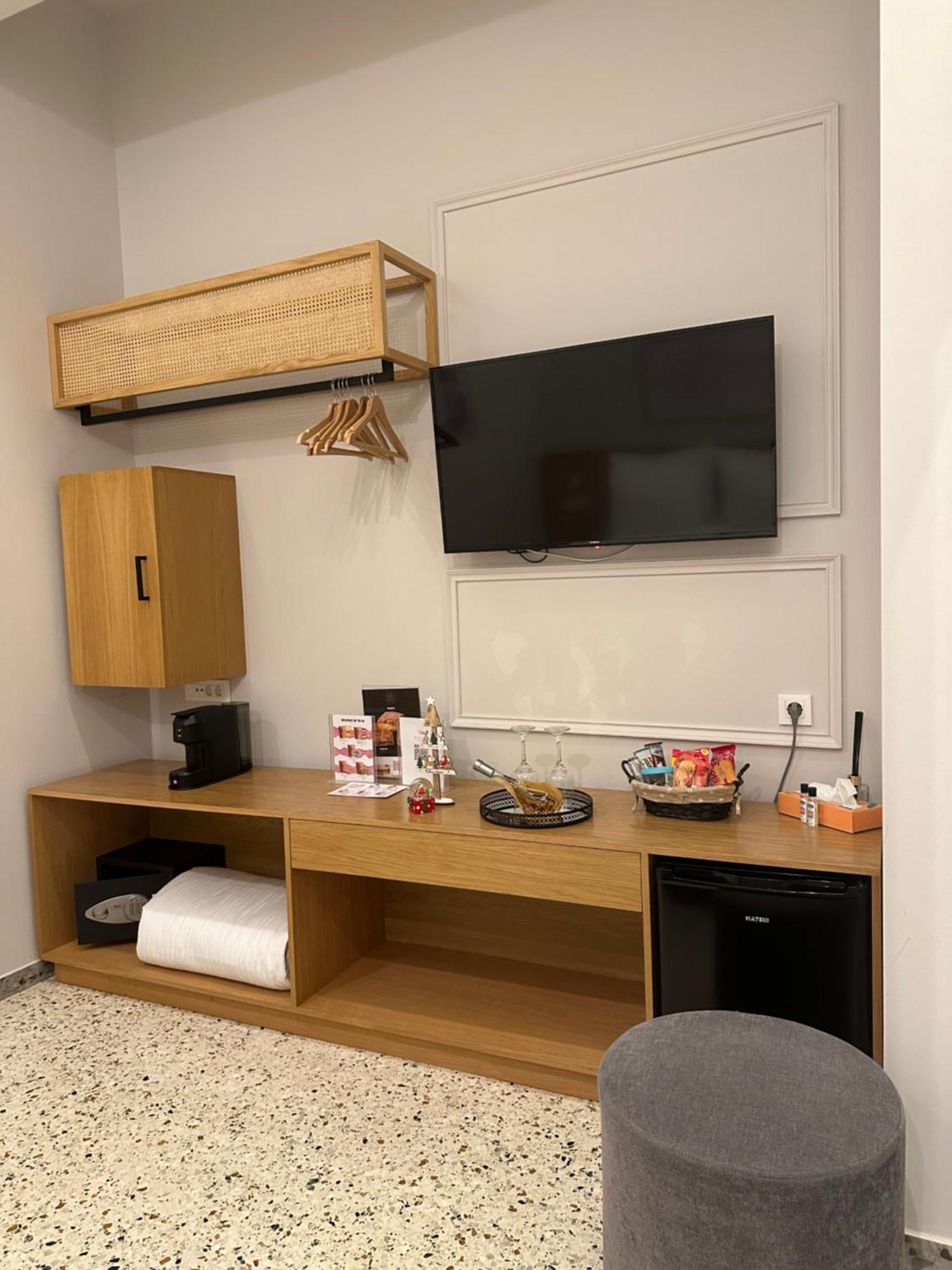 Belle Athenes - Luxury Rooms At Monastiraki Railway Station Ngoại thất bức ảnh