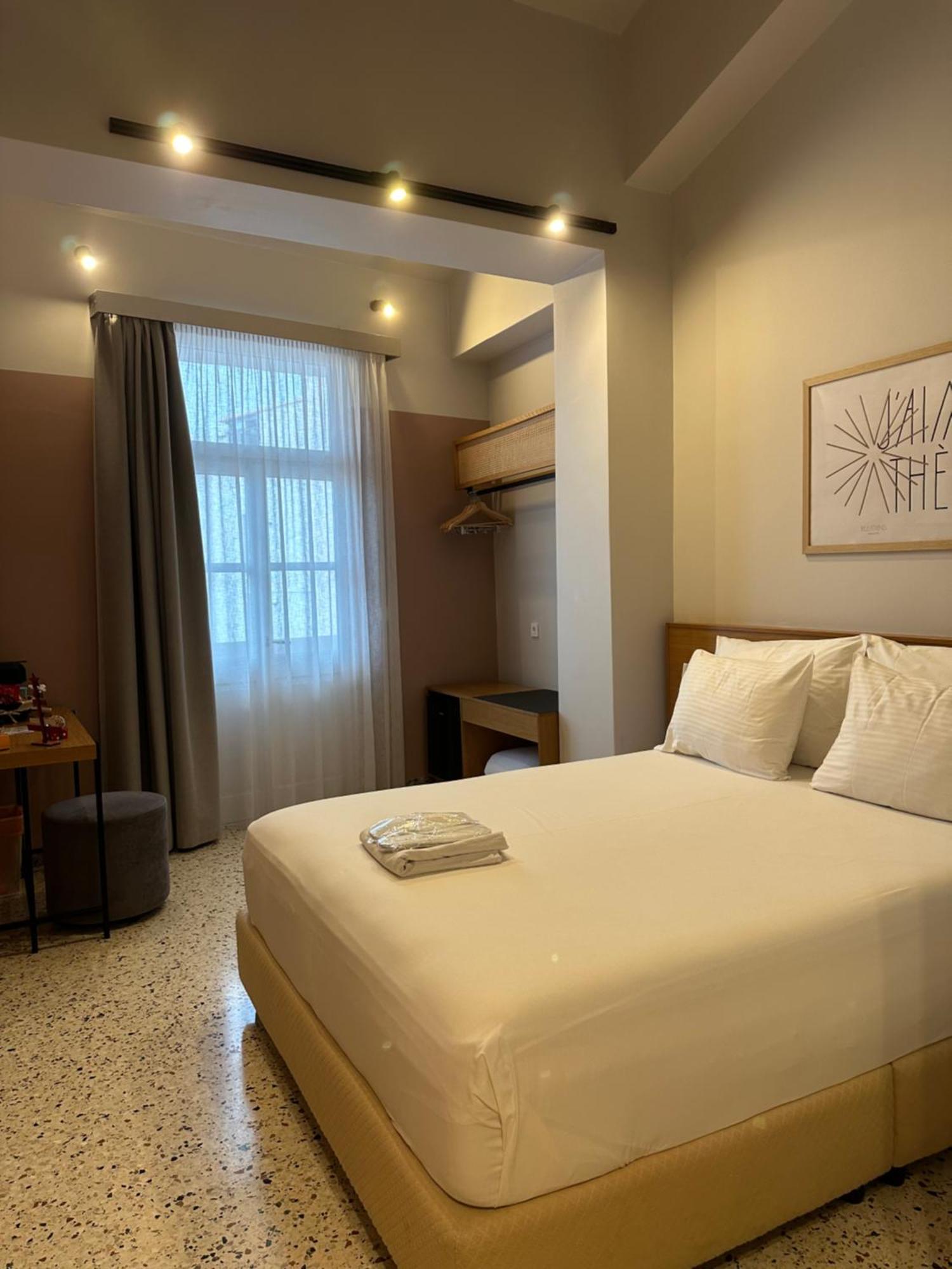 Belle Athenes - Luxury Rooms At Monastiraki Railway Station Ngoại thất bức ảnh